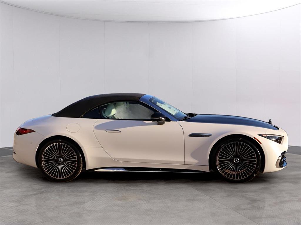 new 2026 Mercedes-Benz Maybach SL 680 Monogram Series car, priced at $232,685