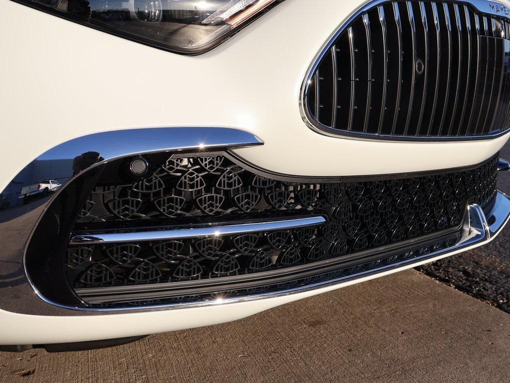 new 2026 Mercedes-Benz Maybach SL 680 Monogram Series car, priced at $232,685