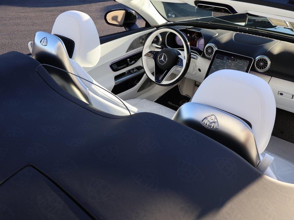 new 2026 Mercedes-Benz Maybach SL 680 Monogram Series car, priced at $232,685