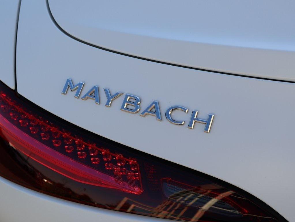 new 2026 Mercedes-Benz Maybach SL 680 Monogram Series car, priced at $232,685