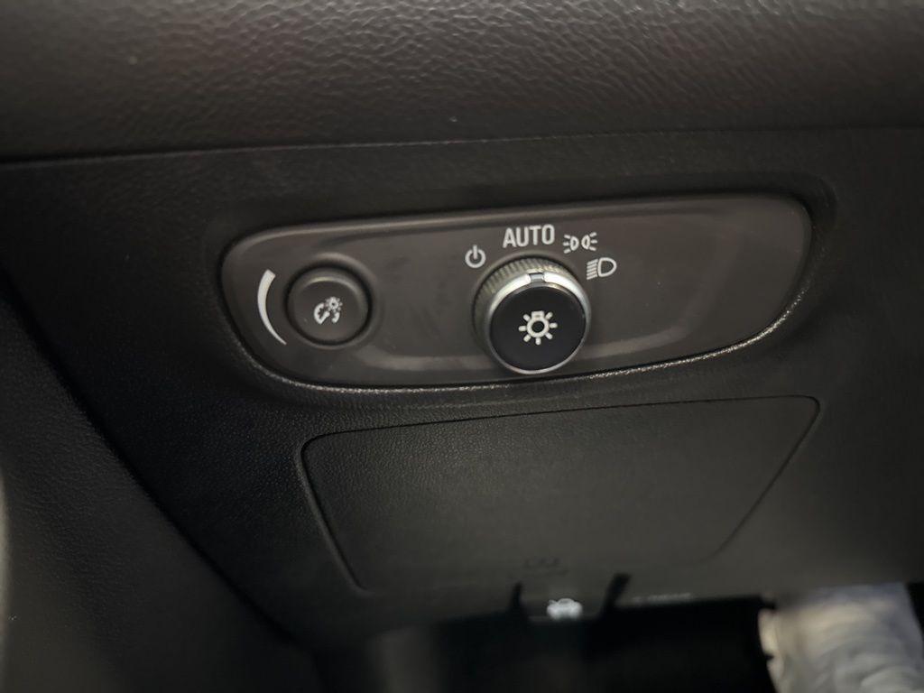 used 2025 Buick Encore GX car, priced at $20,449