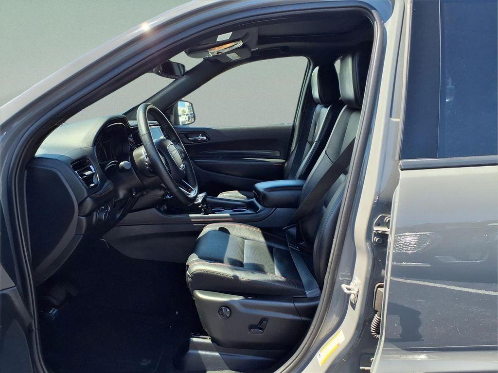 used 2025 Dodge Durango car, priced at $43,428