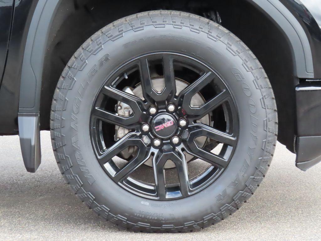 used 2021 GMC Sierra 1500 car, priced at $31,276