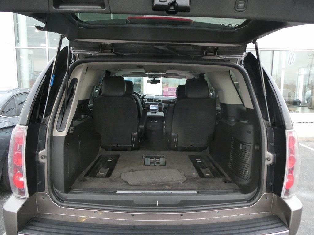 used 2012 GMC Yukon car, priced at $9,997