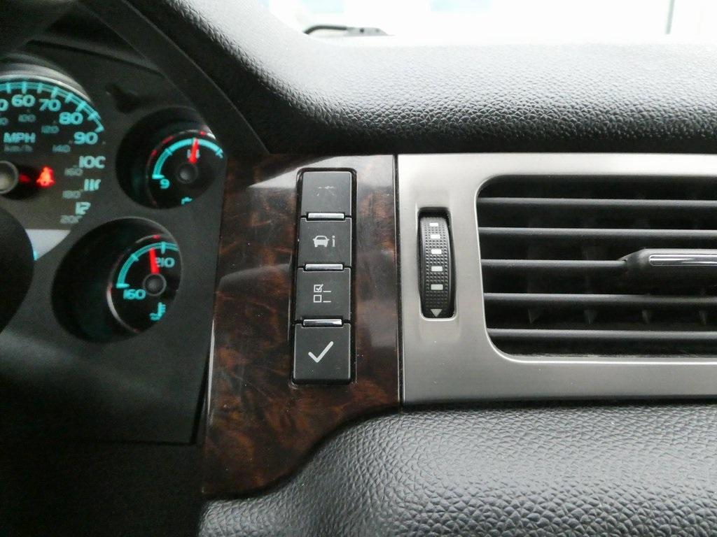 used 2012 GMC Yukon car, priced at $9,997