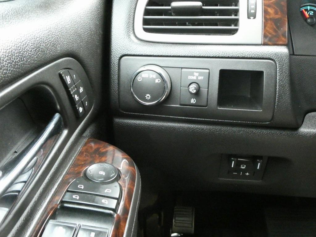 used 2012 GMC Yukon car, priced at $9,997