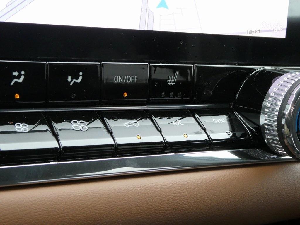 new 2025 GMC Canyon car, priced at $45,552