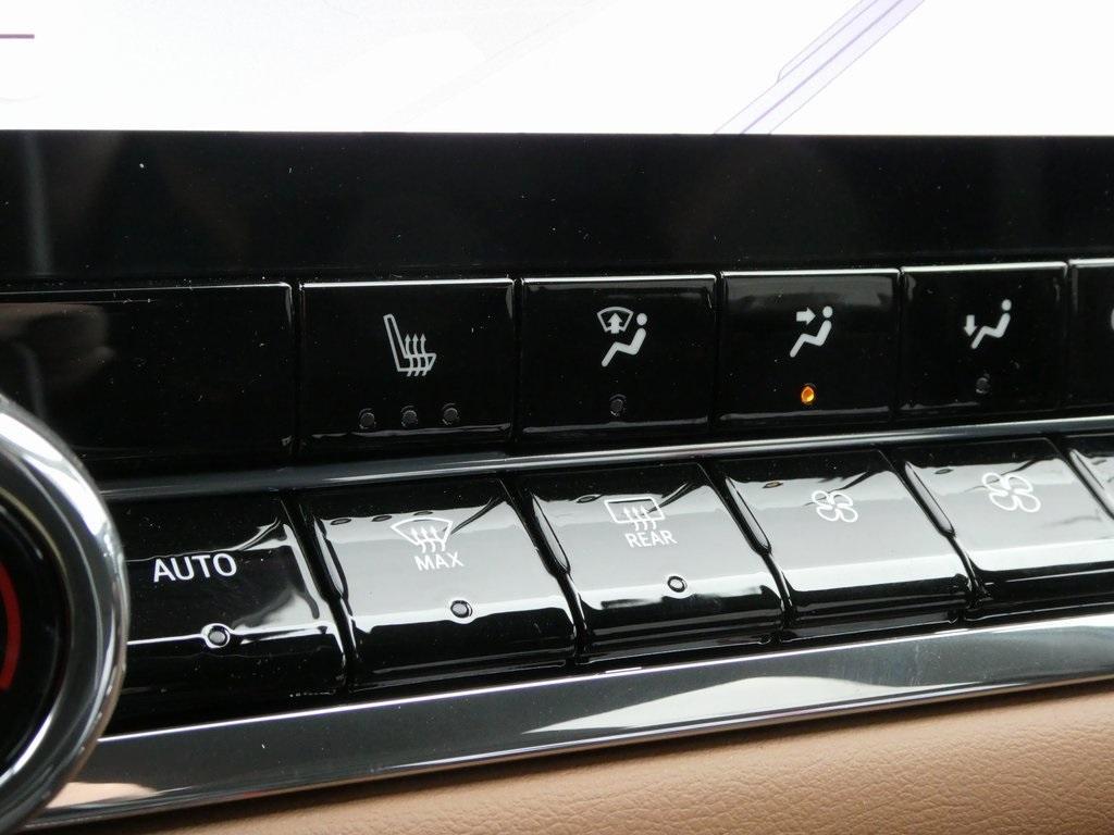 new 2025 GMC Canyon car, priced at $45,552