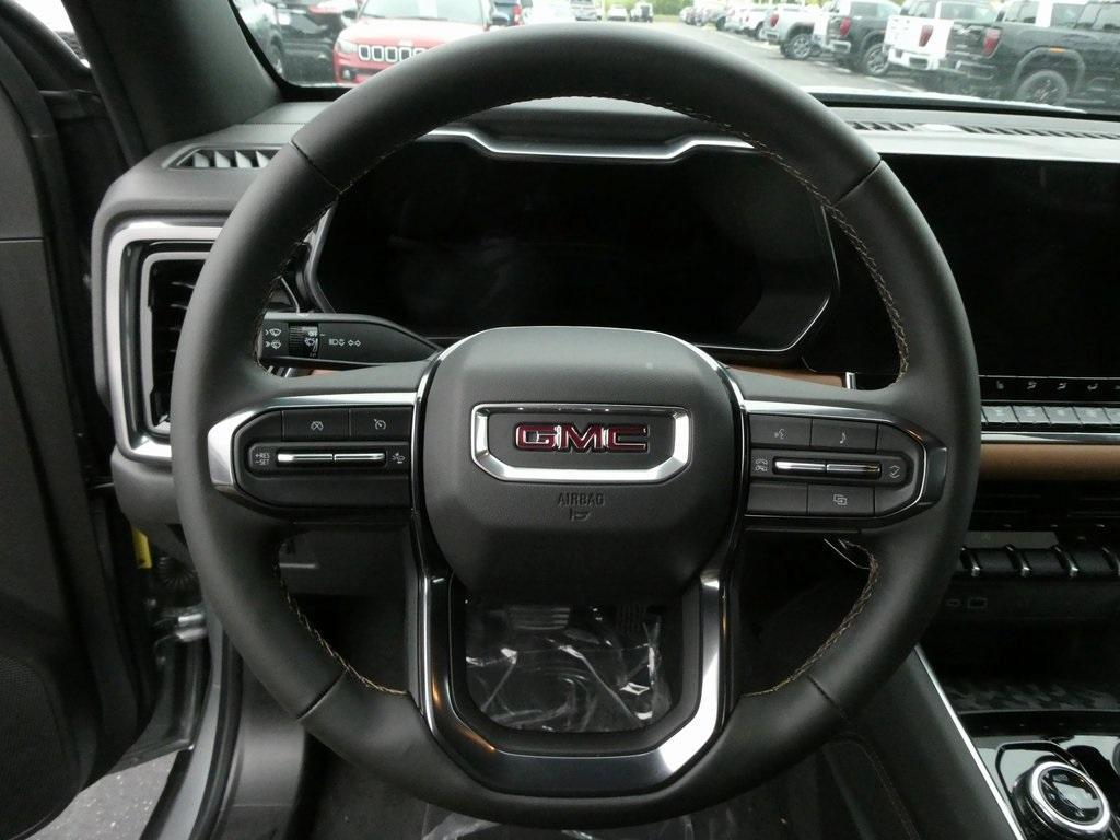 new 2025 GMC Canyon car, priced at $45,552