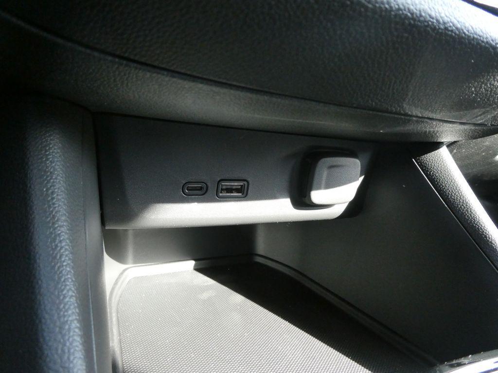 new 2026 Buick Envista car, priced at $29,690