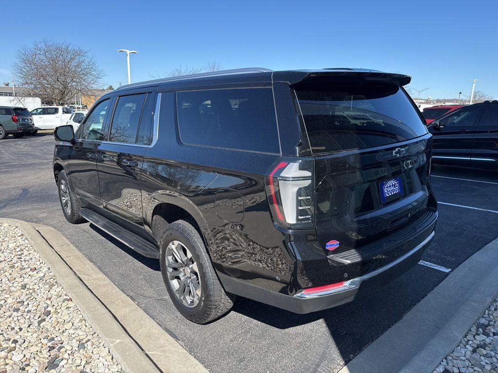used 2025 Chevrolet Suburban car, priced at $59,814