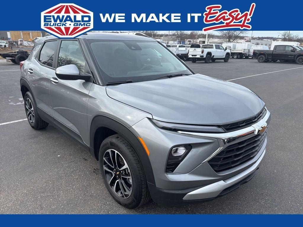used 2025 Chevrolet TrailBlazer car, priced at $22,841