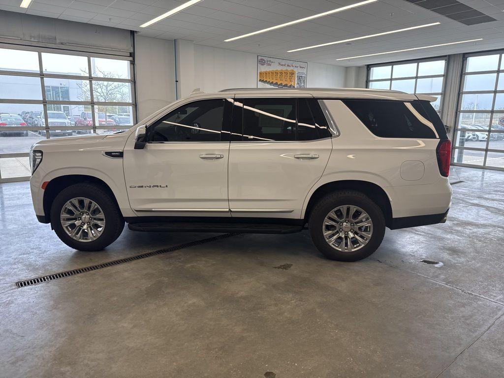 used 2024 GMC Yukon car, priced at $73,723