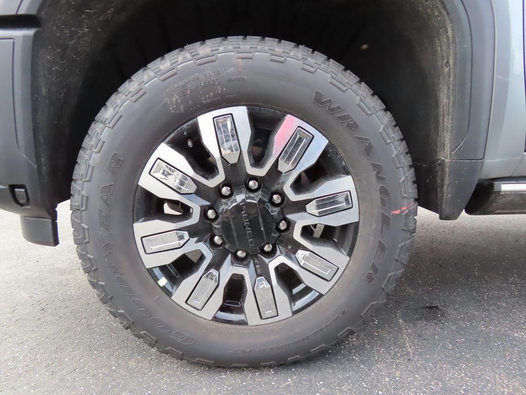 new 2026 GMC Sierra 2500 car, priced at $91,260