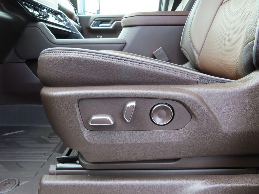 new 2026 GMC Sierra 2500 car, priced at $91,260