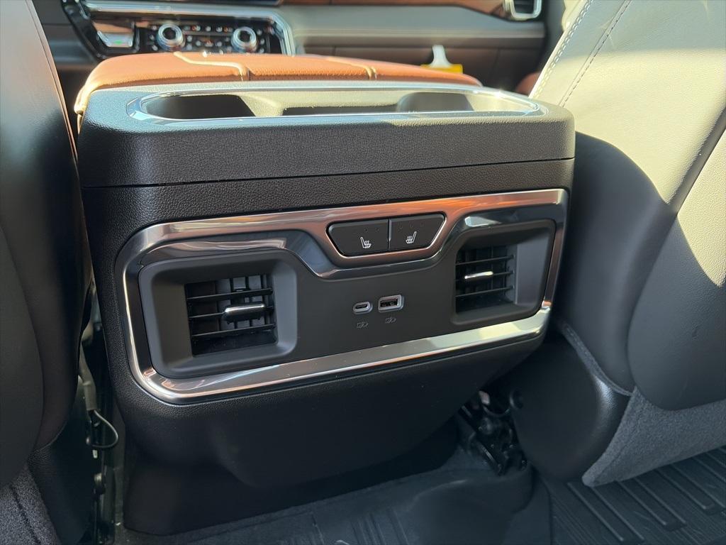 new 2026 GMC Sierra 2500 car, priced at $96,154