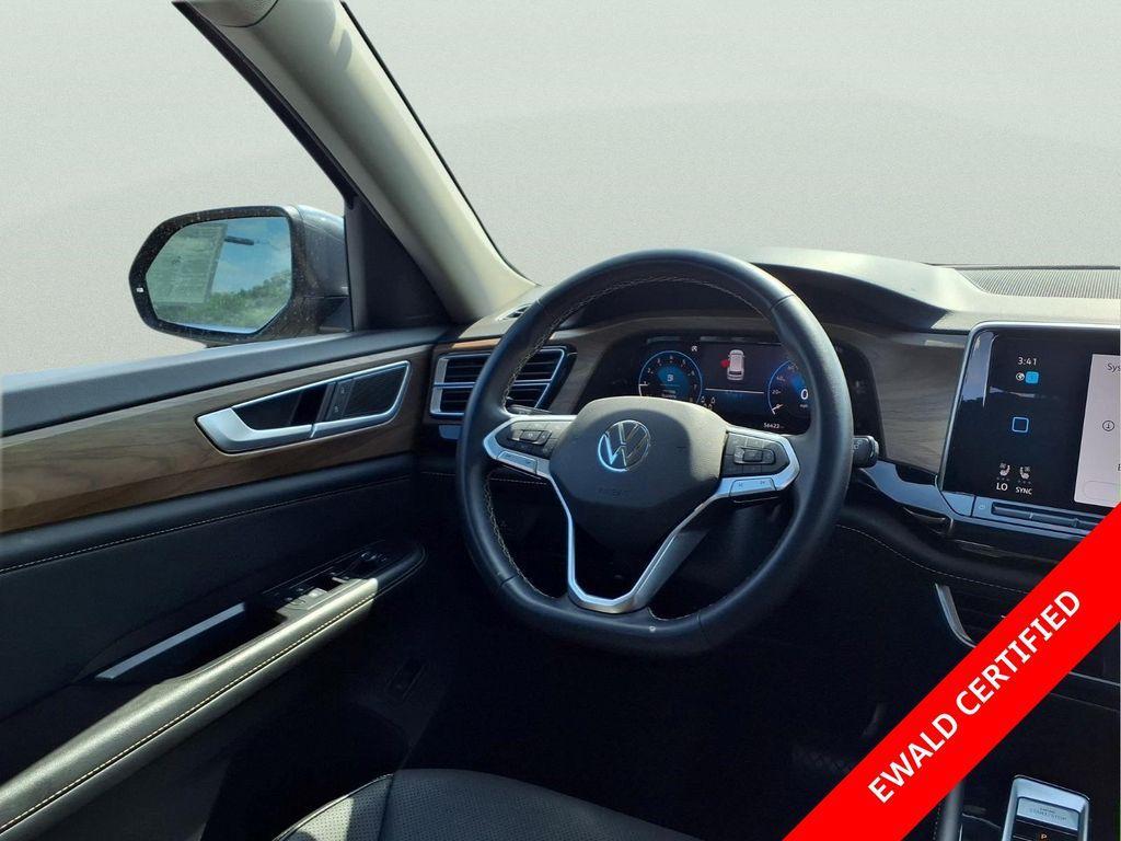 used 2024 Volkswagen Atlas car, priced at $27,580
