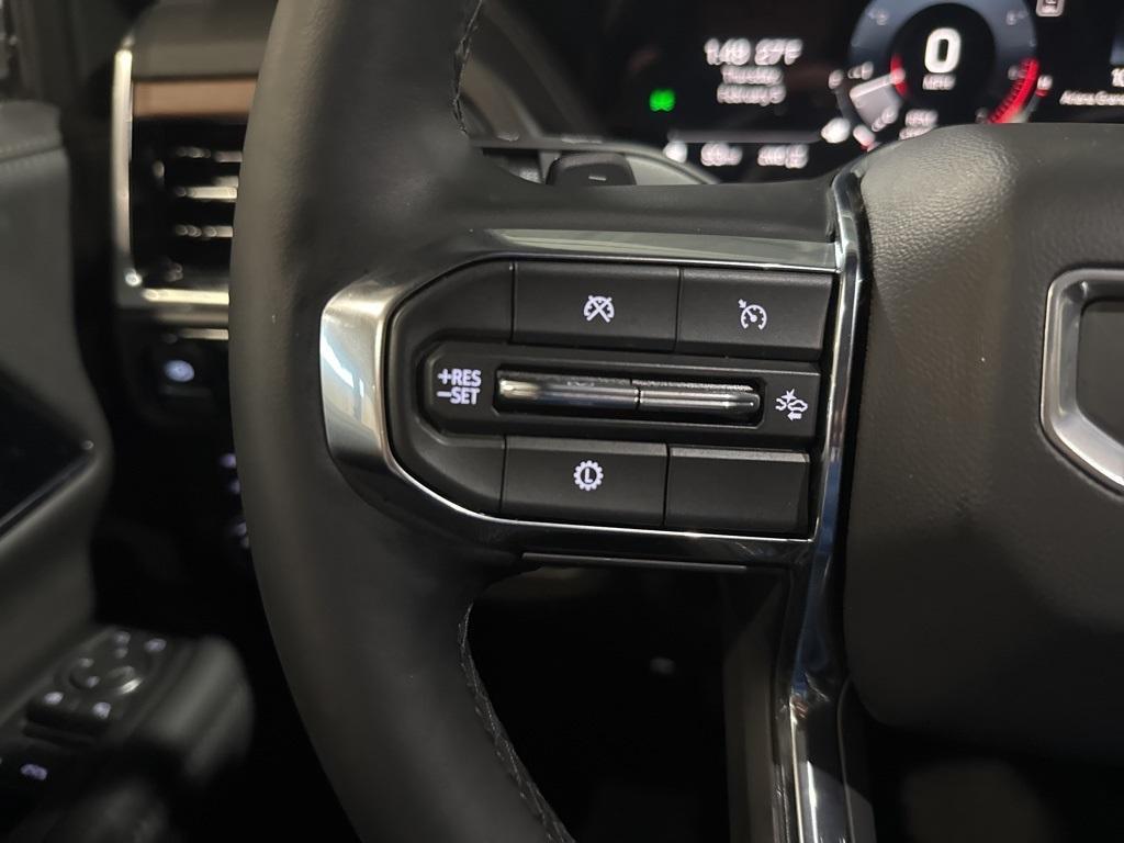 used 2025 GMC Yukon XL car, priced at $78,497