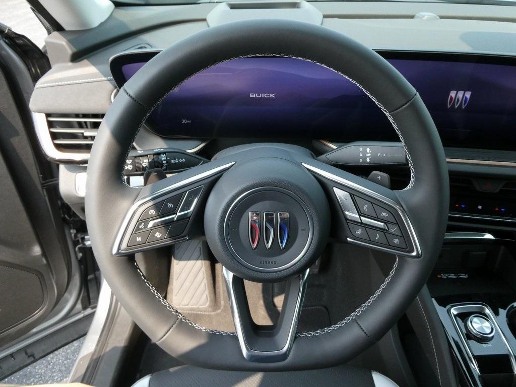 new 2025 Buick Envision car, priced at $40,973