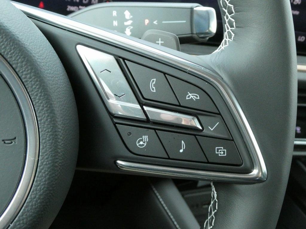 new 2025 Buick Envision car, priced at $40,973