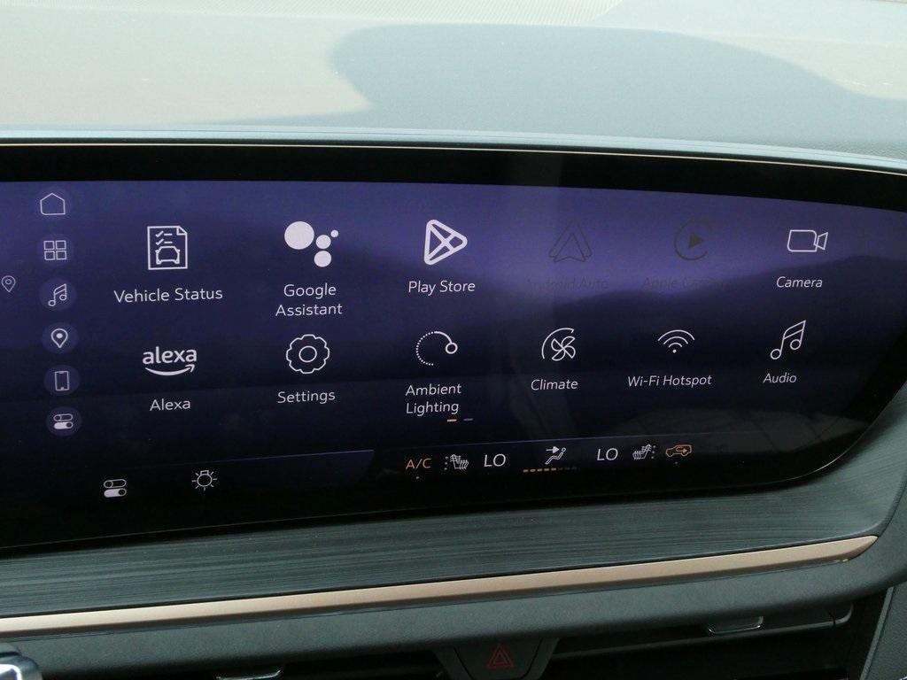 new 2025 Buick Envision car, priced at $40,973