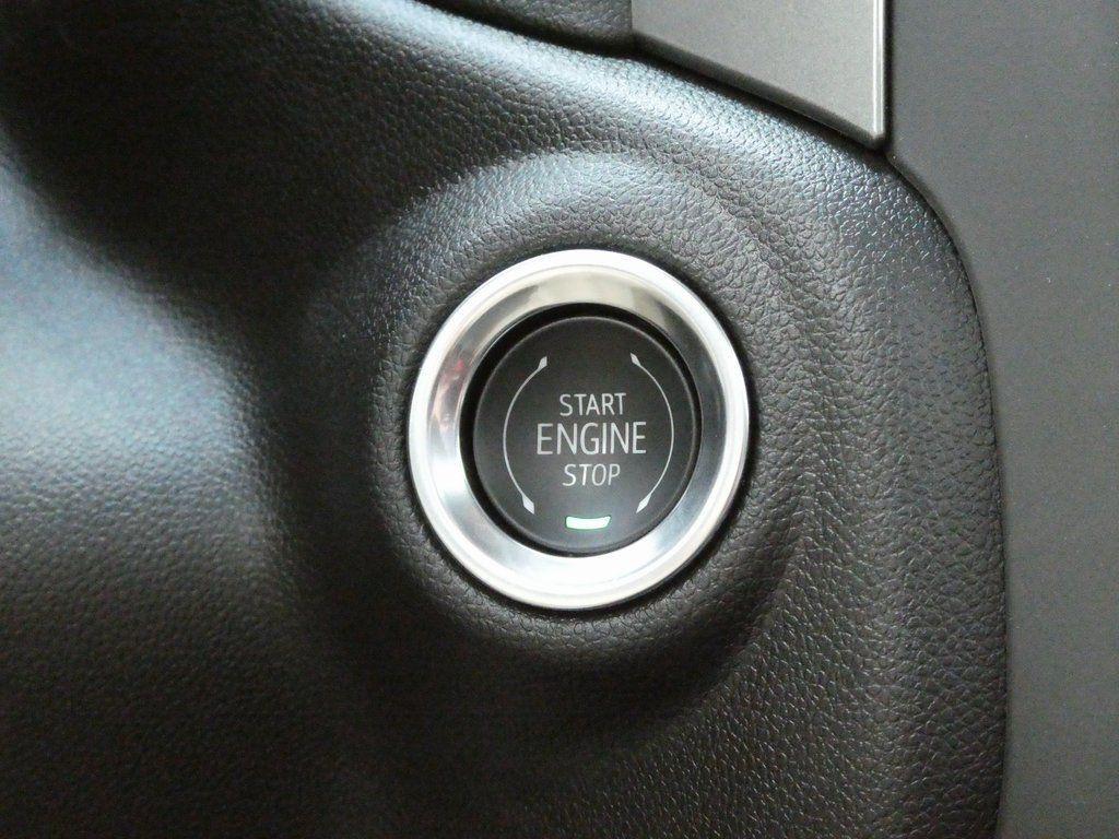 new 2025 GMC Sierra 3500 car, priced at $67,502