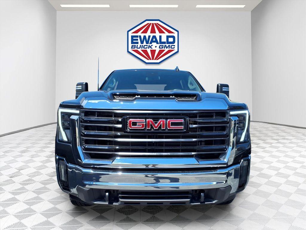 new 2025 GMC Sierra 2500 car, priced at $52,196