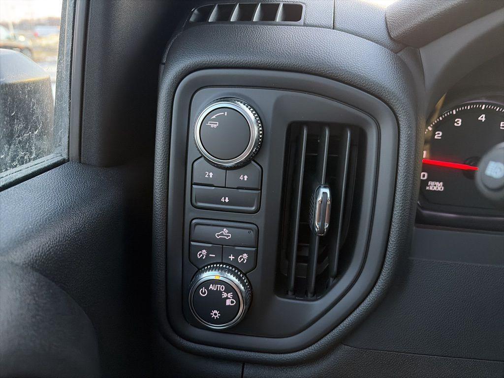 new 2025 GMC Sierra 2500 car, priced at $53,459