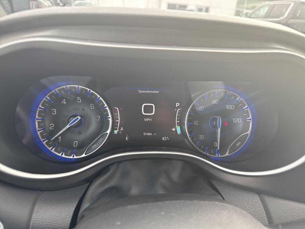 used 2024 Chrysler Pacifica car, priced at $26,097