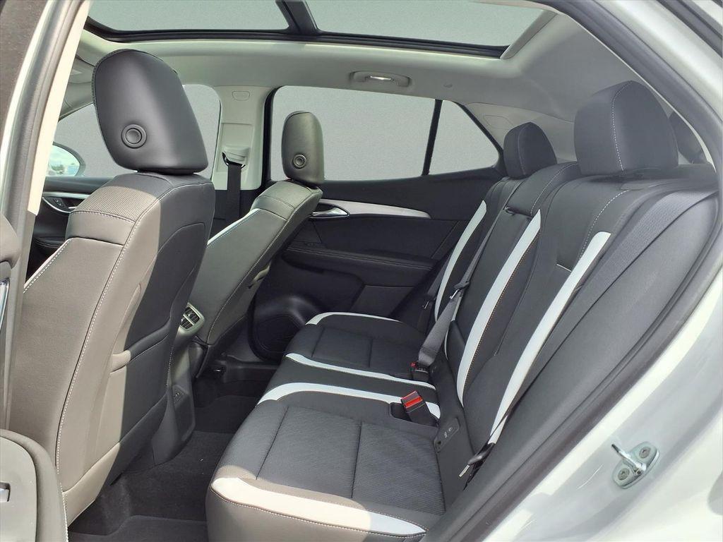 new 2026 Buick Envision car, priced at $45,679