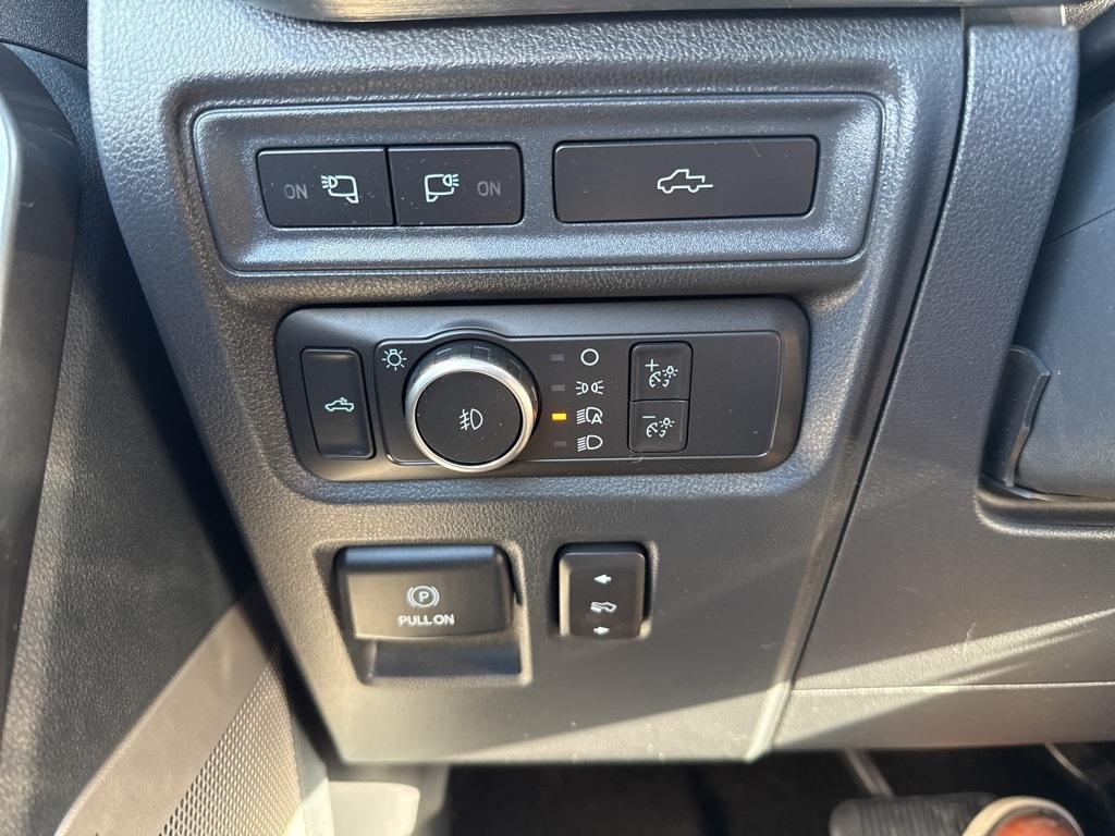 used 2022 Ford F-150 car, priced at $43,999