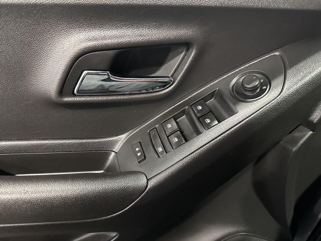 used 2020 Chevrolet Trax car, priced at $14,827