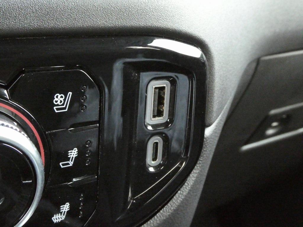 new 2025 GMC Sierra 2500 car, priced at $80,967