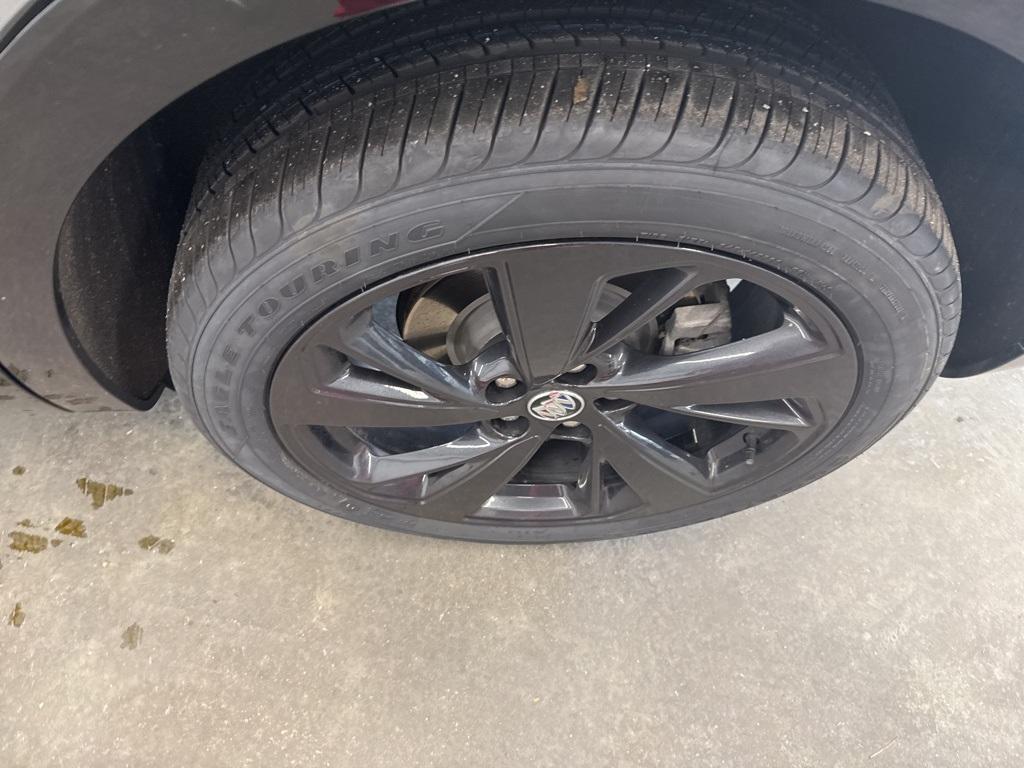 used 2023 Buick Envision car, priced at $24,422