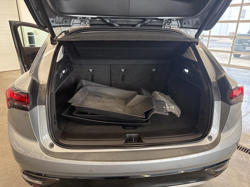 used 2023 Buick Envision car, priced at $24,422