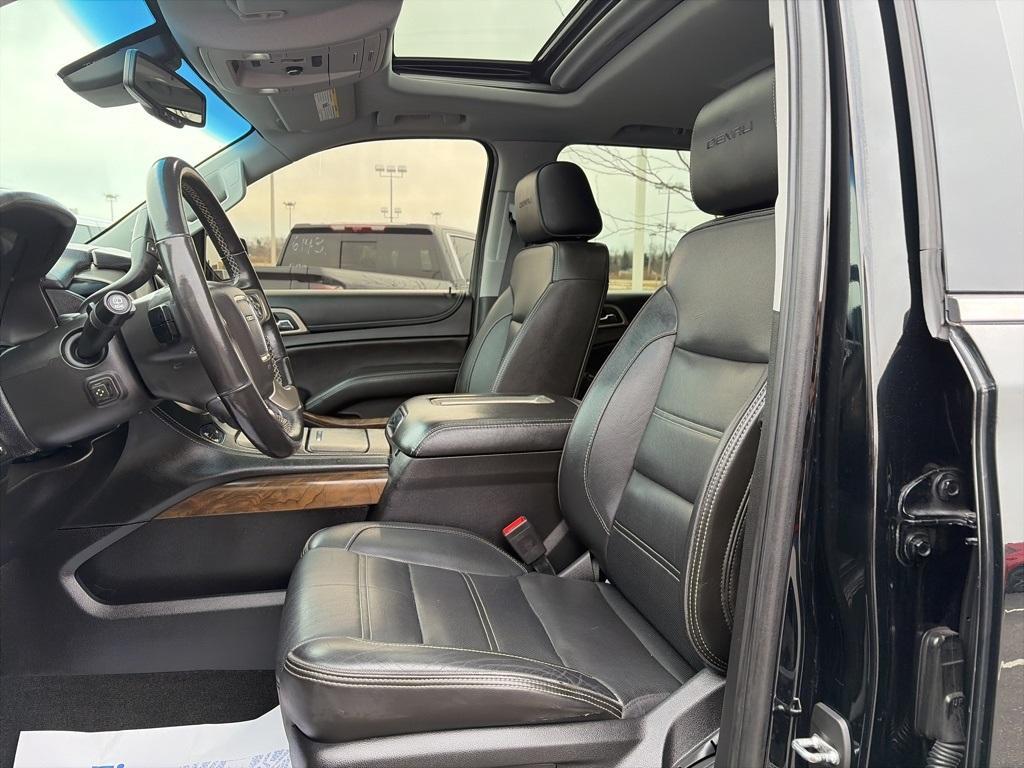 used 2018 GMC Yukon car, priced at $27,397
