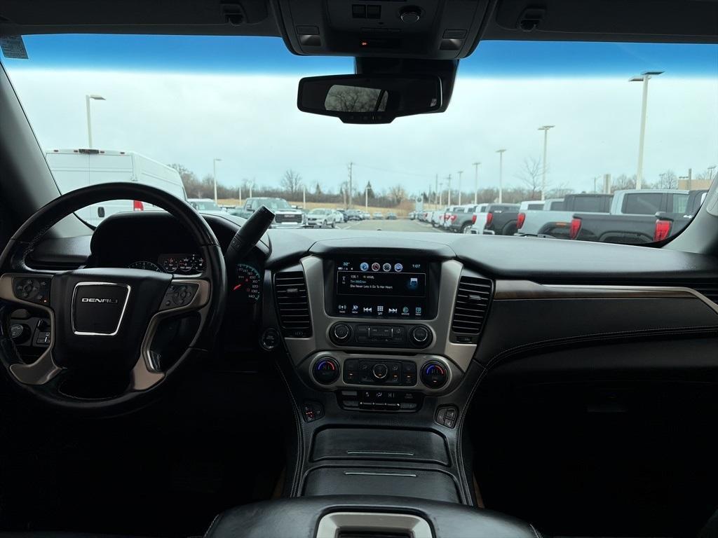 used 2018 GMC Yukon car, priced at $27,397