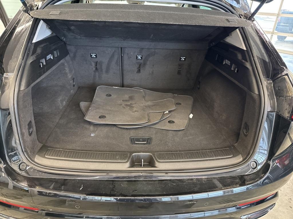 used 2025 Buick Envision car, priced at $30,000