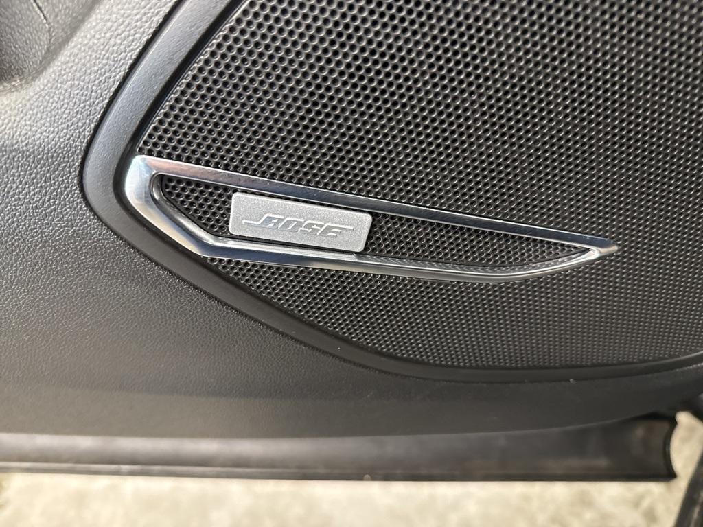 used 2025 Buick Envision car, priced at $30,000