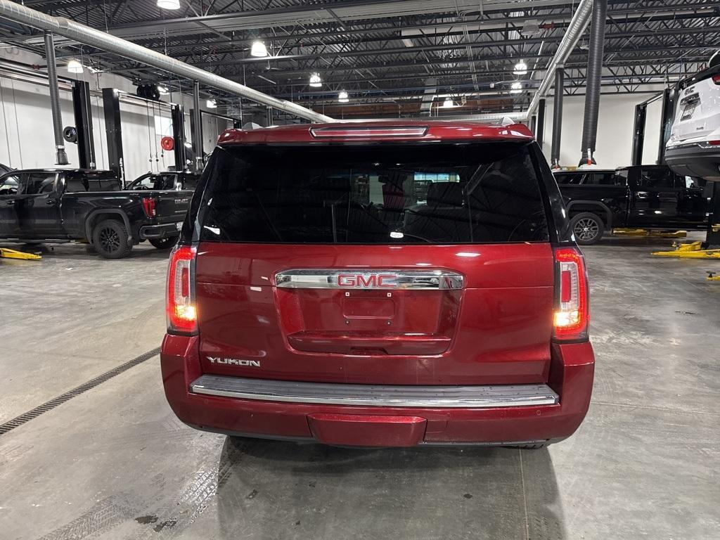used 2018 GMC Yukon car, priced at $33,917