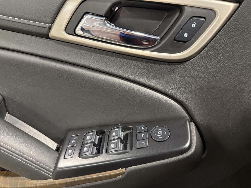 used 2018 GMC Yukon car, priced at $33,917