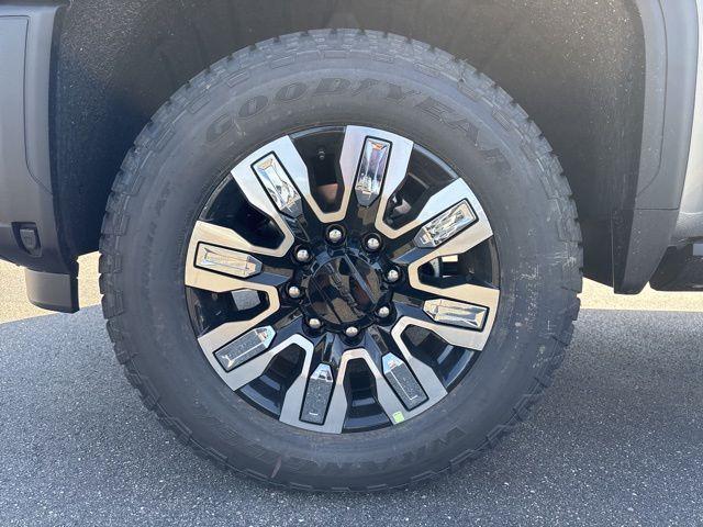 new 2026 GMC Sierra 2500 car, priced at $91,064
