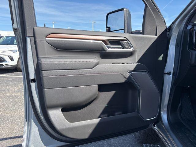 new 2026 GMC Sierra 2500 car, priced at $91,064