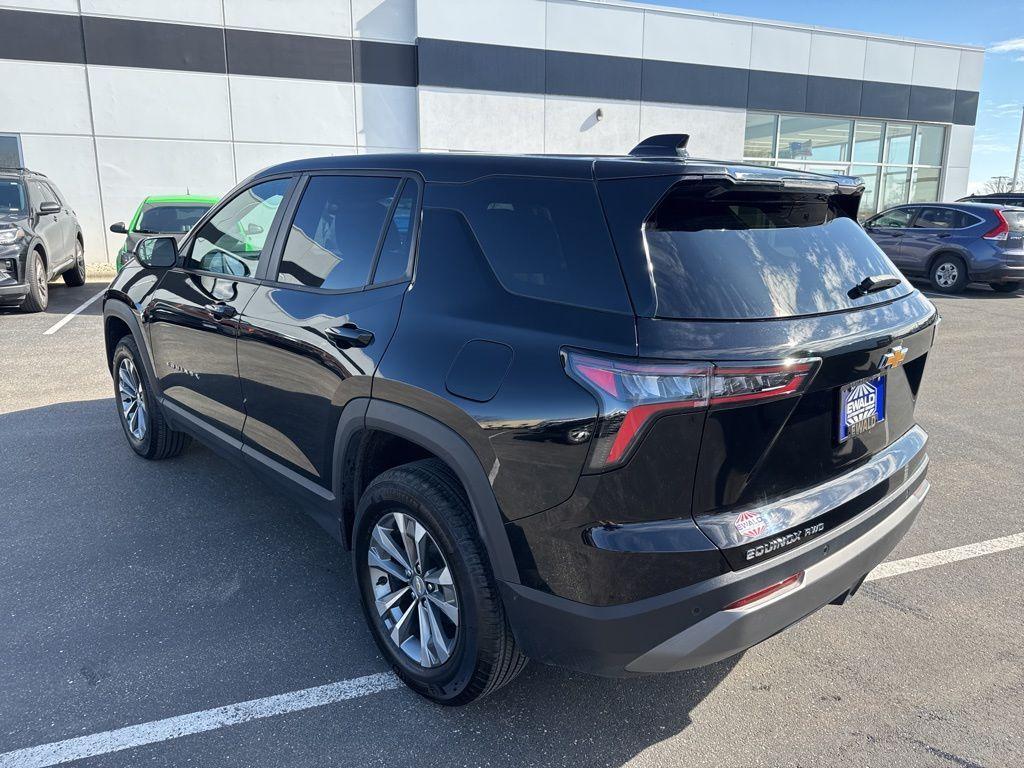 used 2025 Chevrolet Equinox car, priced at $26,369