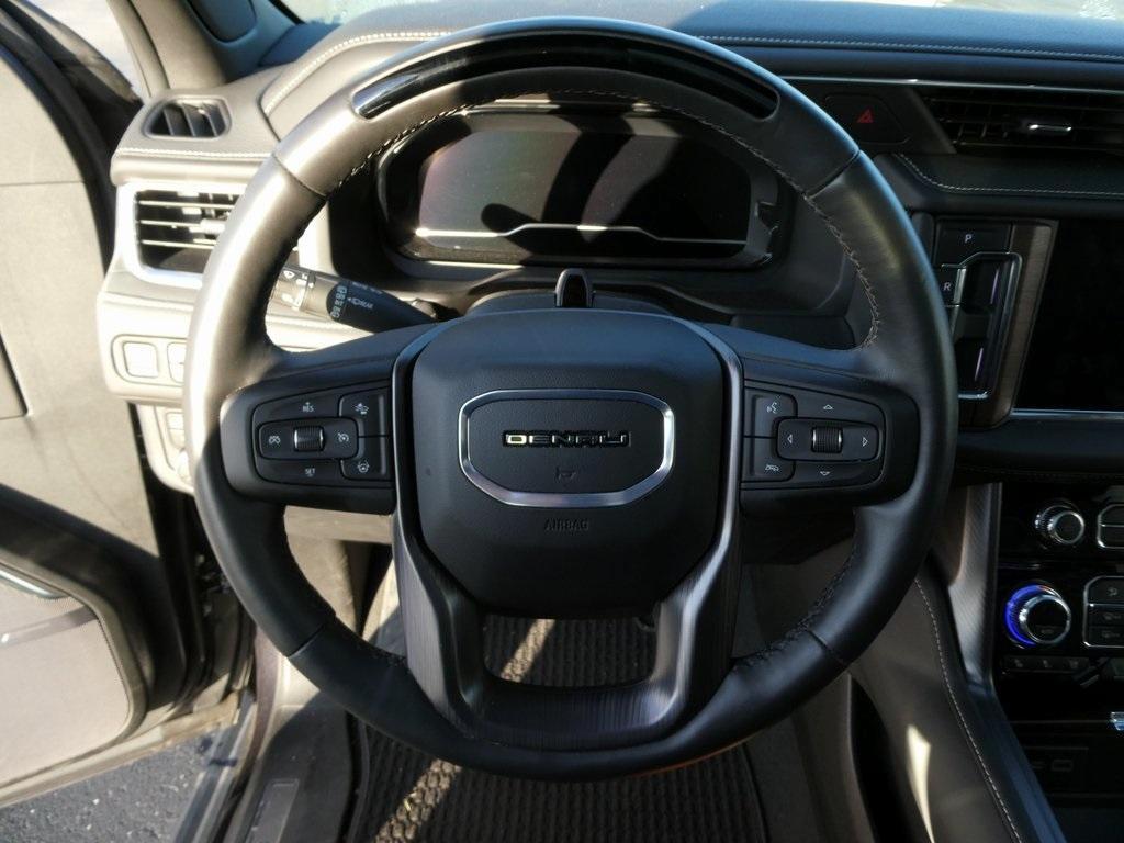 used 2024 GMC Yukon car, priced at $82,200