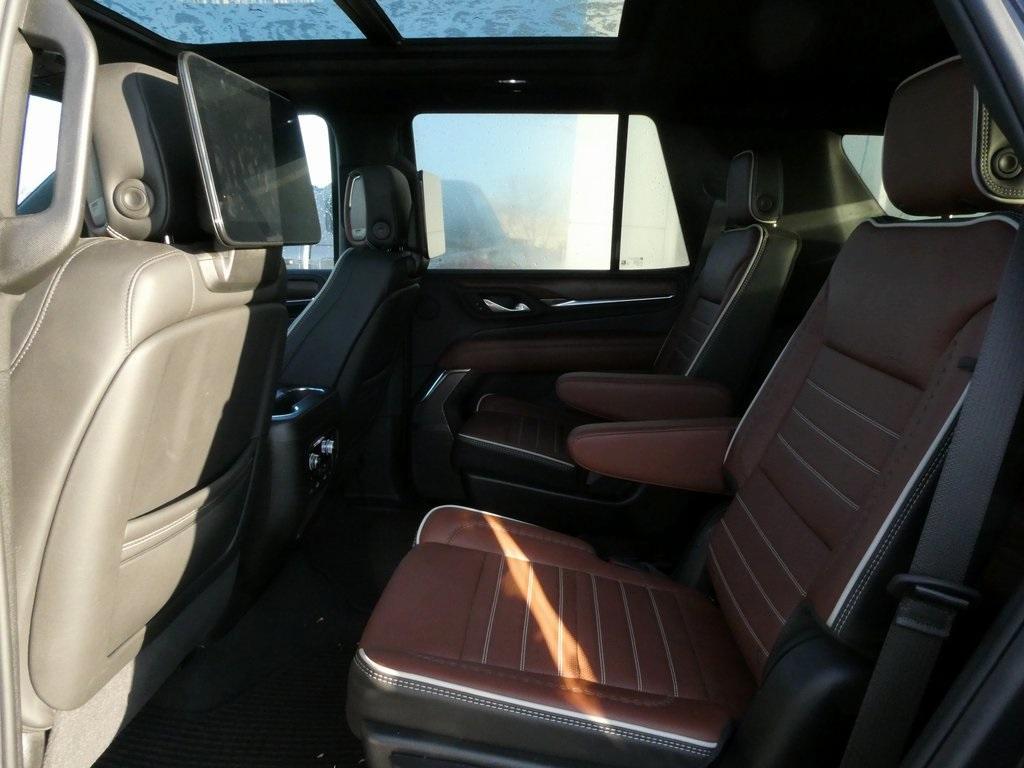 used 2024 GMC Yukon car, priced at $82,200