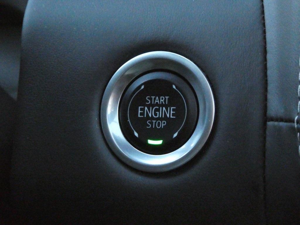 used 2024 GMC Yukon car, priced at $82,200