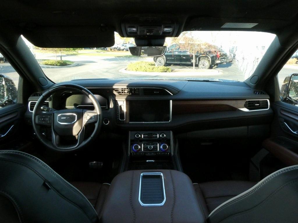 used 2024 GMC Yukon car, priced at $82,200