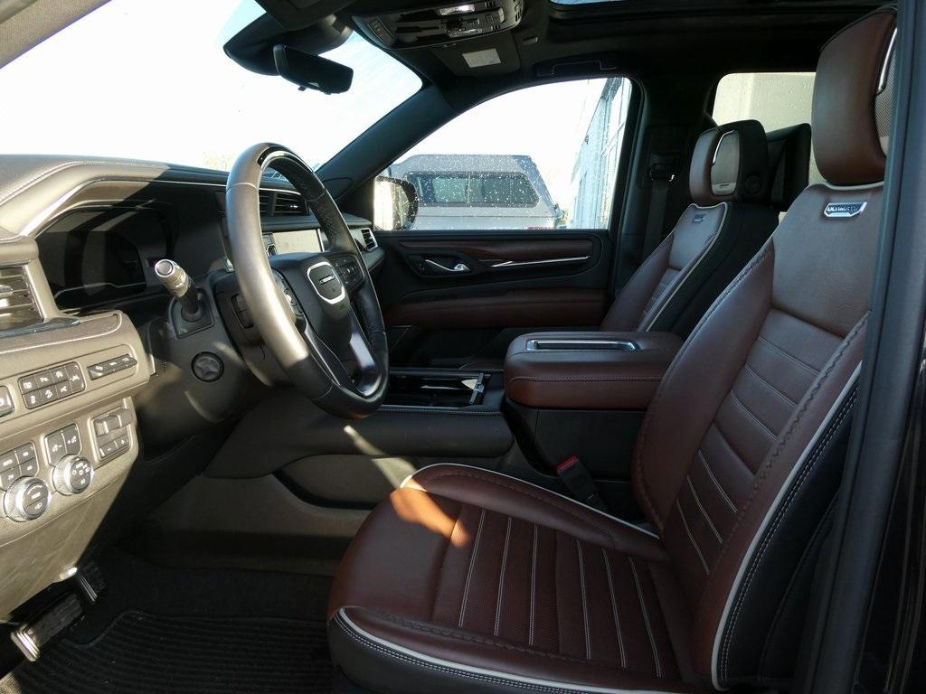used 2024 GMC Yukon car, priced at $82,200