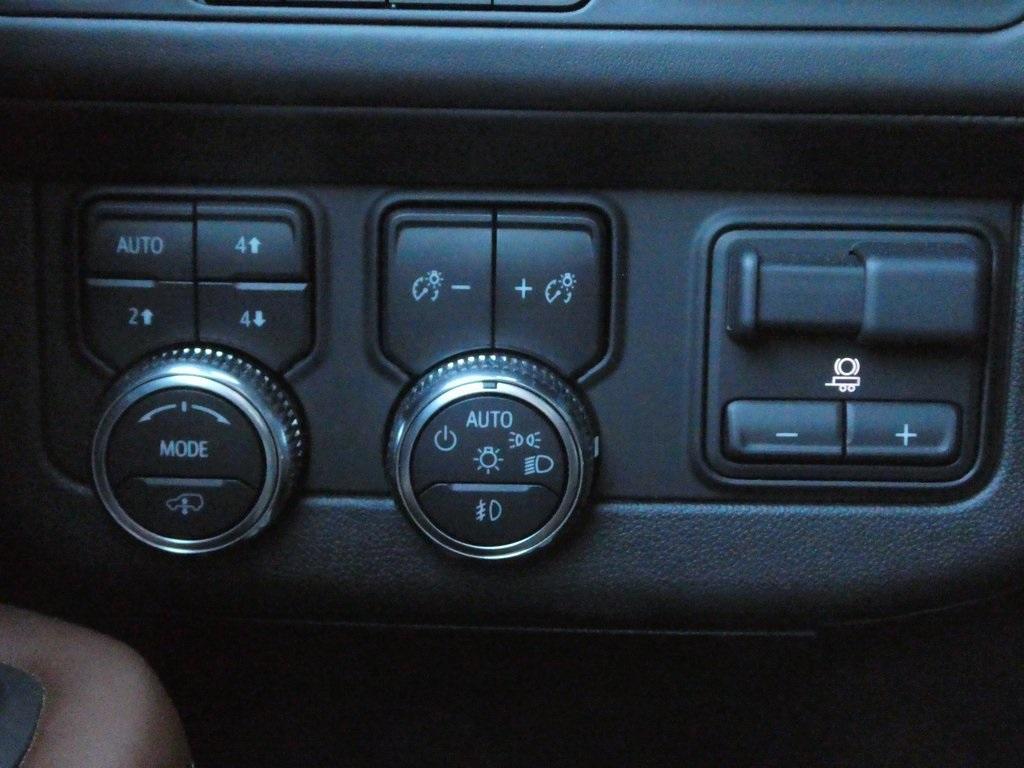 used 2024 GMC Yukon car, priced at $82,200